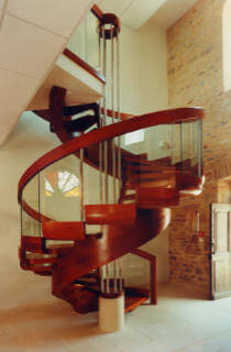 Escalier bois circulaire modèle 04